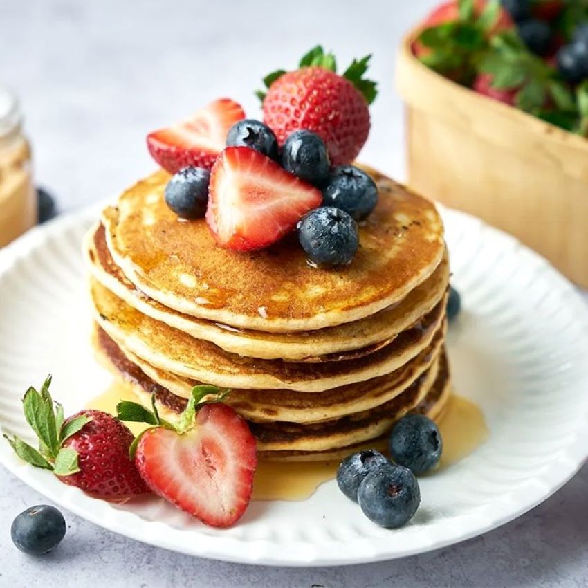 Mách Bạn Cách Làm Bánh Pancake Không Bột Nở Cực Dễ