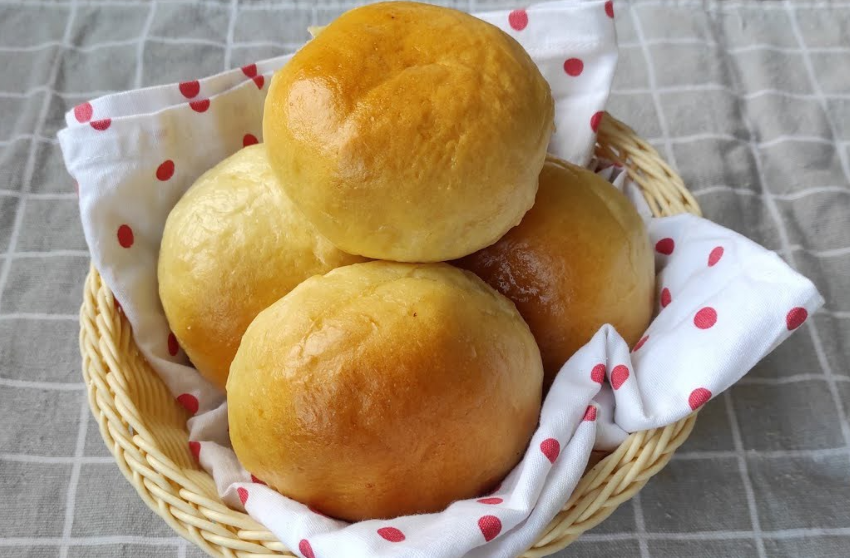 Cách Làm Bánh Mì Bằng Sữa Chua Mềm Mịn, Thơm Ngon