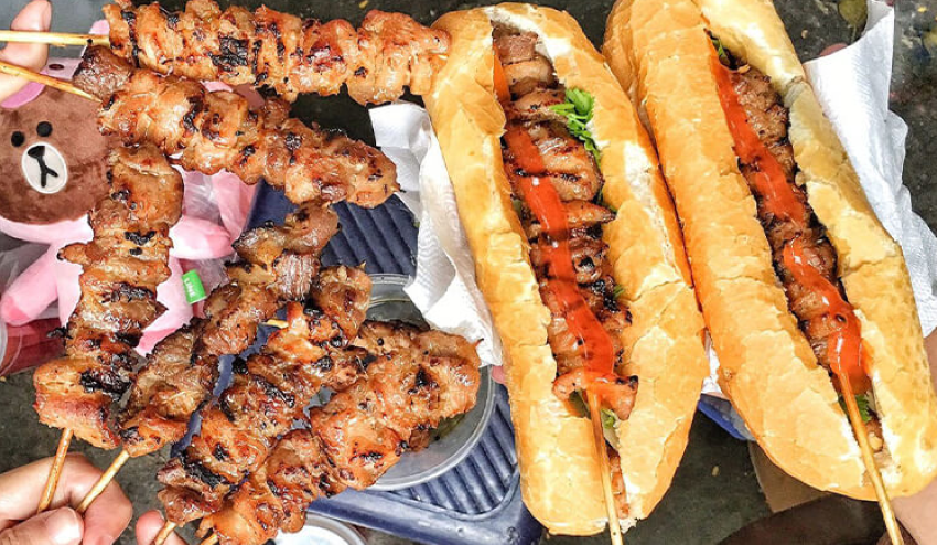 Cách Làm Bánh Mì Thịt Xiên Nướng Thơm Ngon, Nóng Hổi