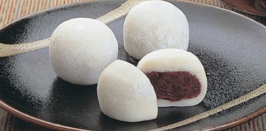 Cách Làm Bánh Mochi Nhân Đậu Đỏ Dẻo Ngon