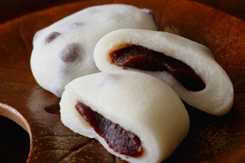 Cách Làm Bánh Mochi Nhân Đậu Đỏ Dẻo Ngon Tại Nhà