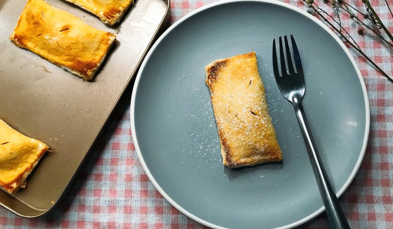 Cách Làm Bánh Mì Táo Mềm Mịn Thơm Ngon Cho Bữa Sáng