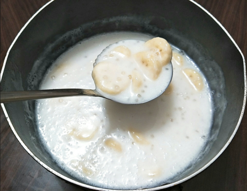 cach-nau-che-chuoi-nuoc-cot-dua-ngon-nhat-tai-nha1