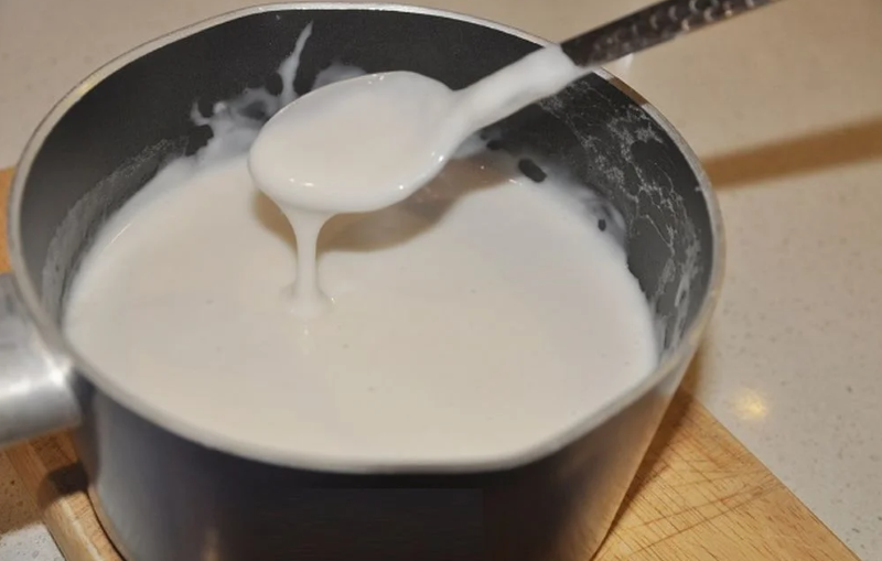 cach-nau-che-khoai-deo-cot-dua-thom-ngon-tai-nha