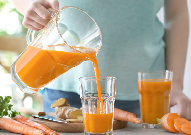 10-cong-thuc-nuoc-ep-rau-cu-qua-thanh-mat