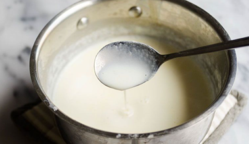 cach-nau-sua-hanh-nhan-bo-duong-tai-nha