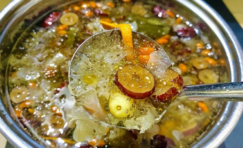 chia-se-cach-nau-che-duong-nhan-tuyet-yen-bo-duong