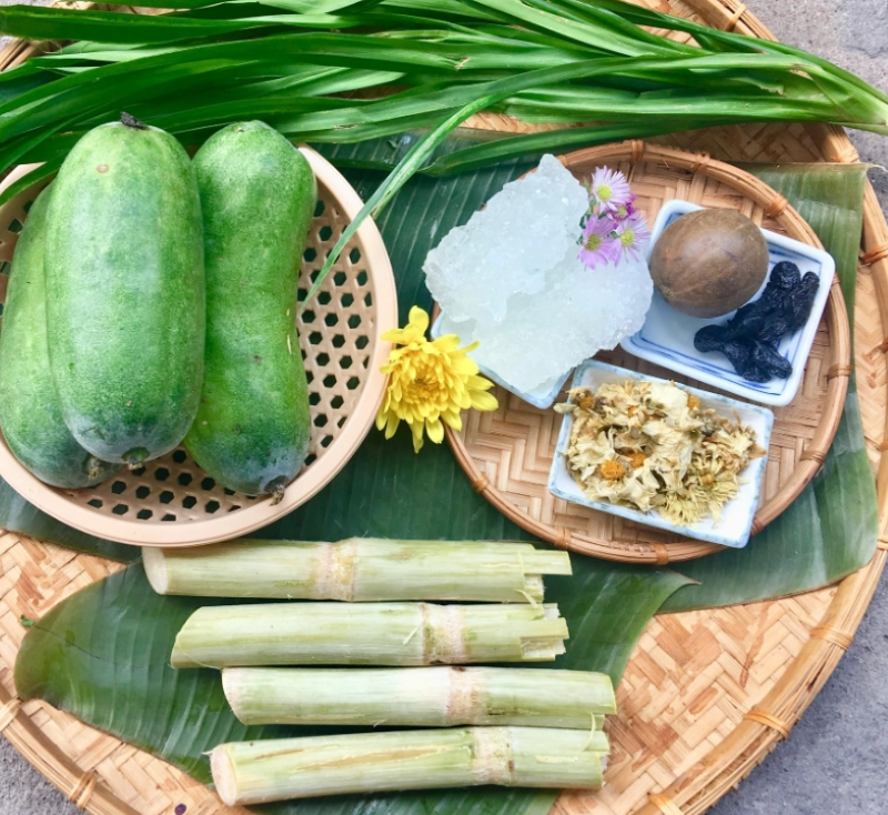 mach-ban-cach-nau-tra-bi-dao-hat-chia-giai-nhiet-co-the