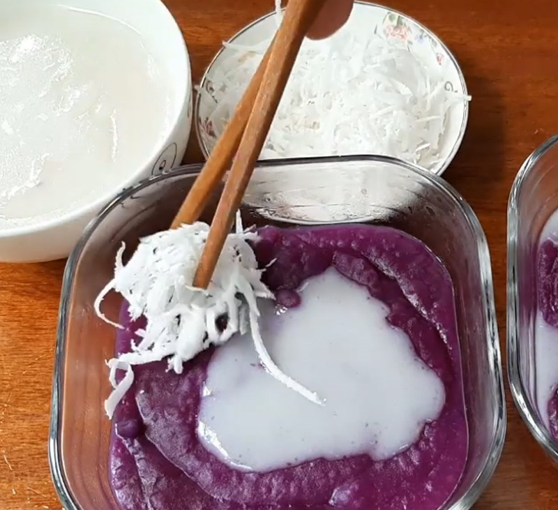 cach-nau-che-khoai-tia-deo-bui-hap-dan-tai-nha