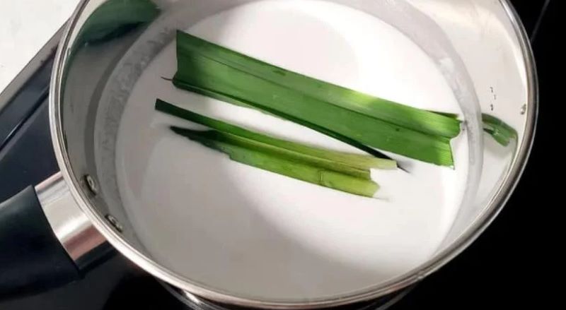 cach-nau-xoi-nuoc-cot-dua-hap-dan-thom-ngon-cho-gia-dinh