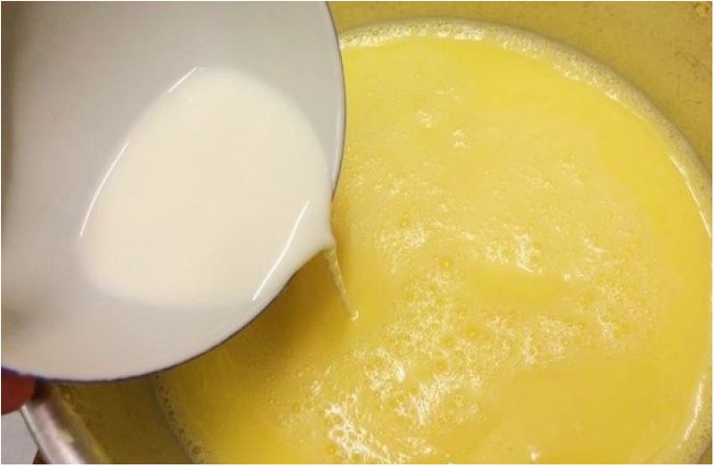 huong-dan-nau-sua-bap-tai-nha-huong-vi-thom-ngon